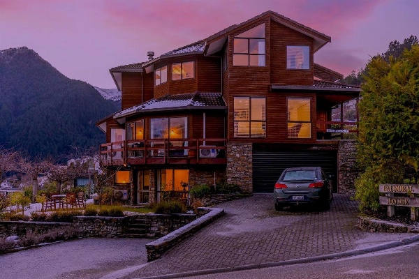 Balmoral Lodge Main image